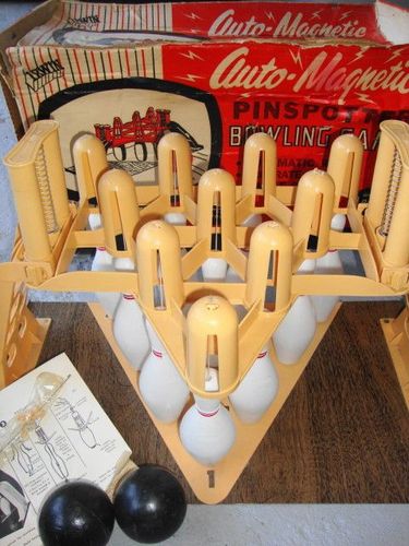 Auto Magnetic Pin Spotter Bowling Game