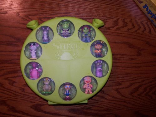 Shrek 3-D Memory Match-Up
